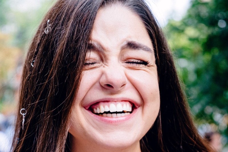 Porcelanaste luske za zobe so izdelane iz porcelana